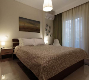 Irida Equanimity and Cozy Apartment